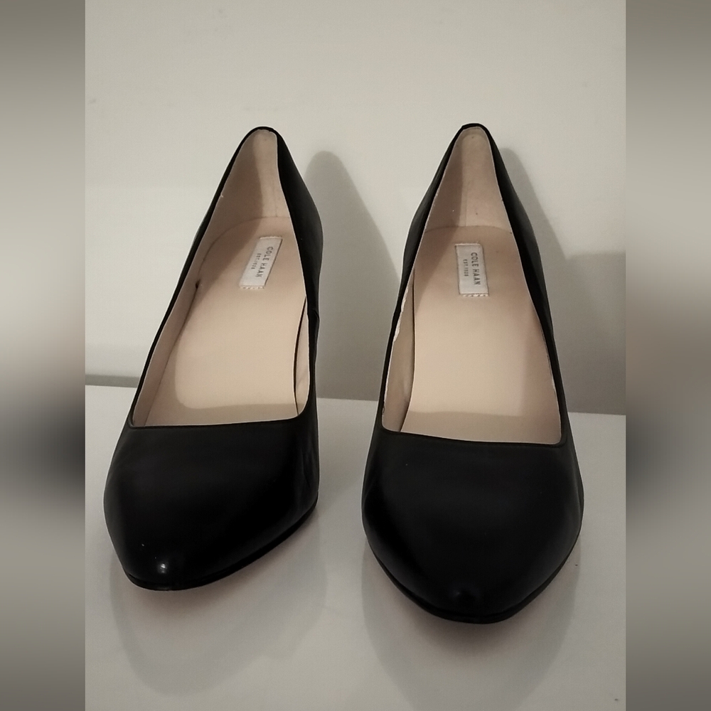 Cole Haan - Woman's Leather Black High Heel Pumps, Size 9. - Picture 2 of 6